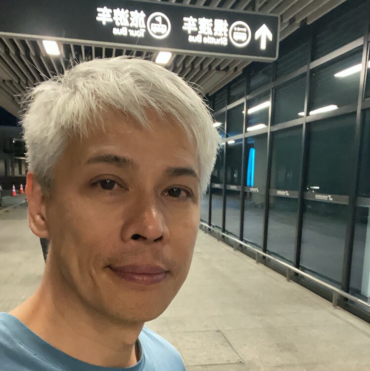 黎叔的大頭照