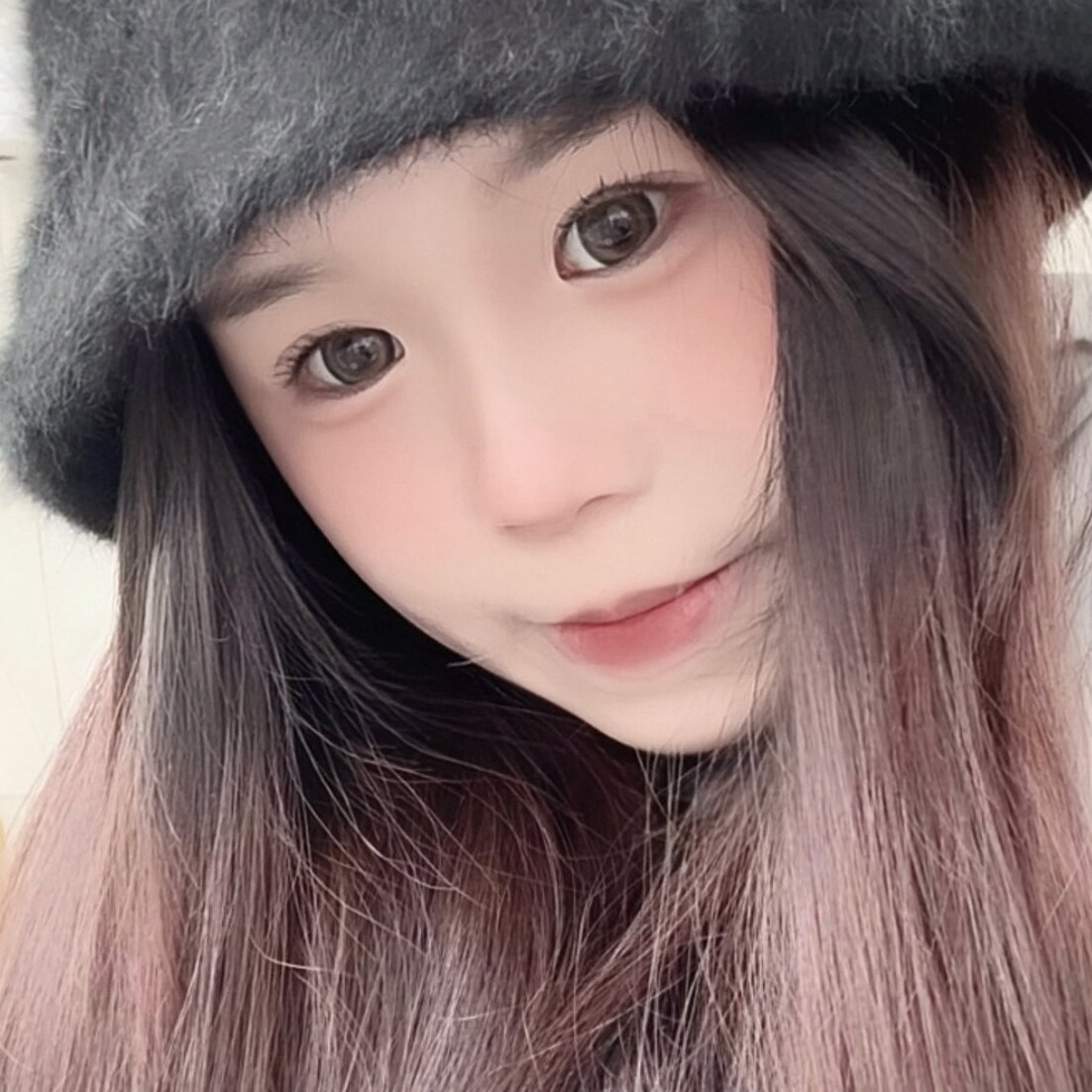妮的大頭照