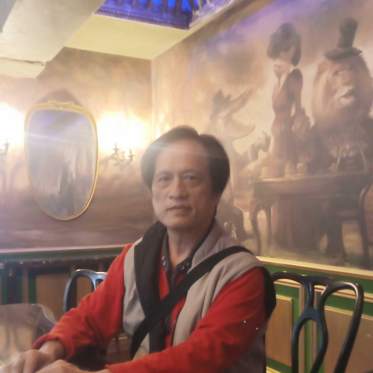 mao的大頭照