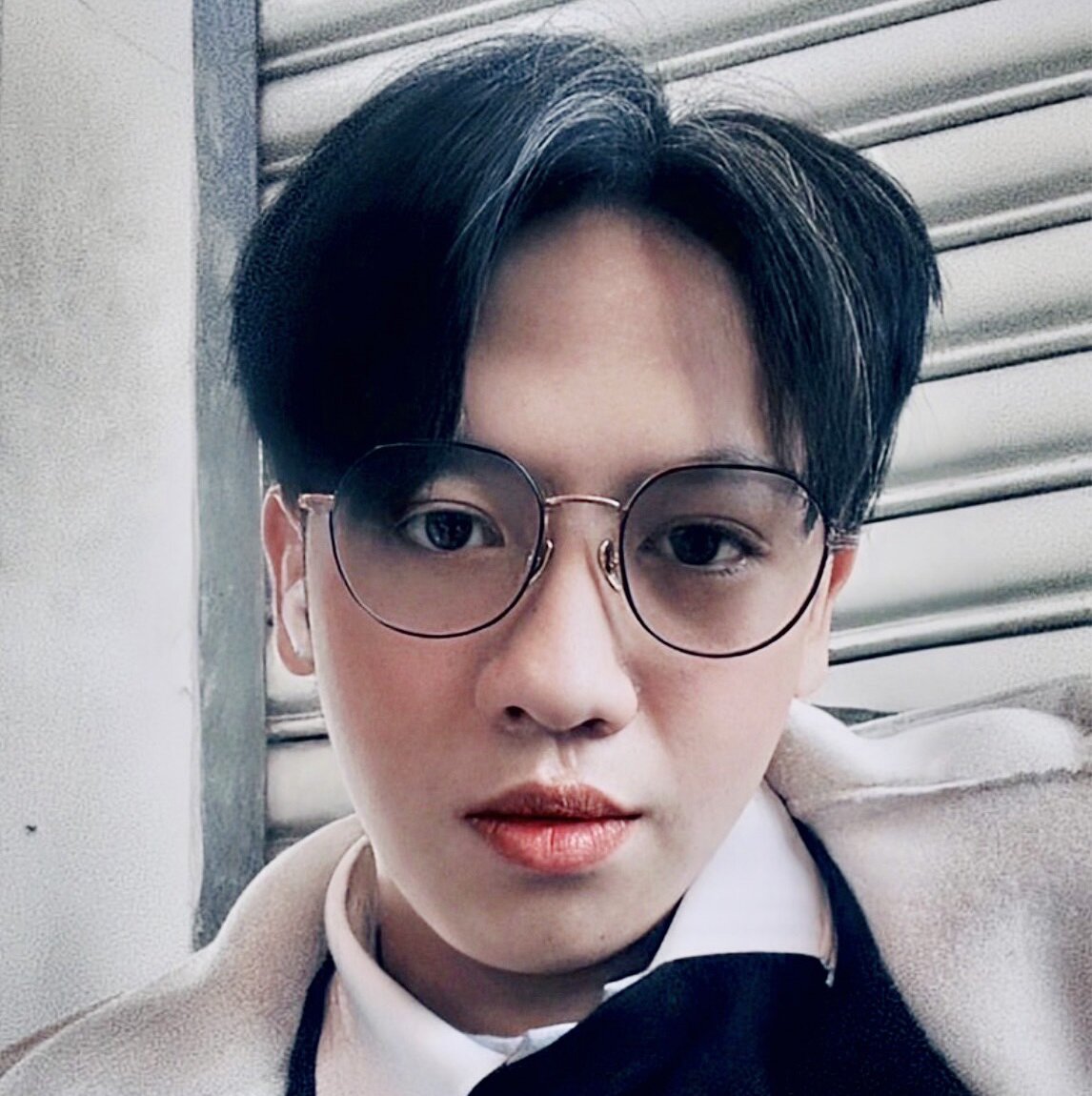 鄭小凡的大頭照